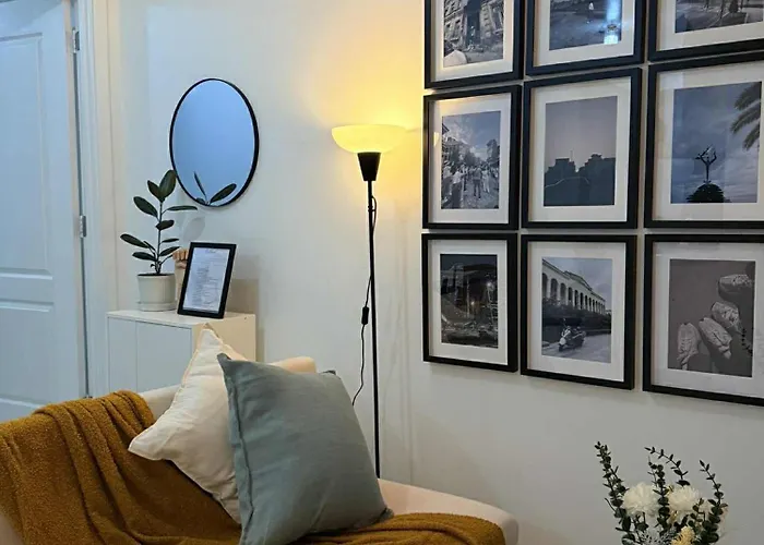 Apartamento 2 Bedroom Azure South Paranaque High Floor Pool View Manila